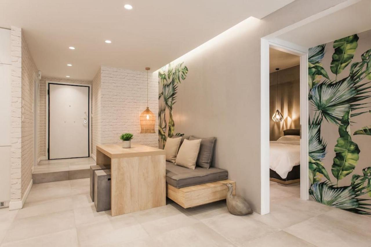 Chic Apartment - Strolling To The Athenian Streets Εξωτερικό φωτογραφία